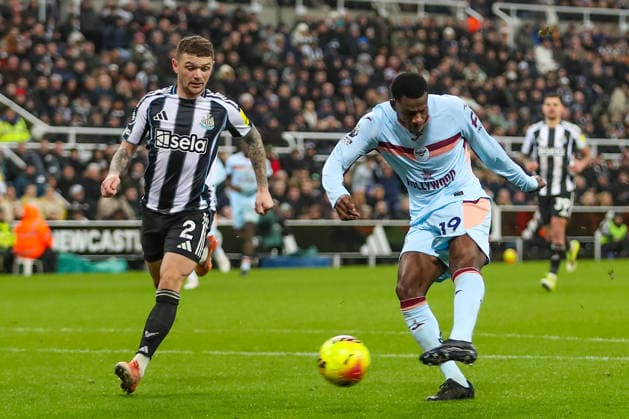 Newcastle United v Brentford, Premier League Dango Ouattara Of Brentford scores a GOAL 2-3 during the Newcastle United v Brentford Premier League match at St. James Park, Newcastle Upon Tyne, England on 7 February 2026 Credit: Lee Keuneke Every Second Media Editorial use only. All images are copyright Every Second Media Limited. No images may be reproduced without prior permission. All rights reserved. Premier League and Football League images are subject to licensing agreements with Football DataCo Limited. see https: www.football-dataco.com Copyright: xIMAGO EveryxSecondxMediax ESM-1791-0051 LeexKeunekex xEveryxSecondxMediax