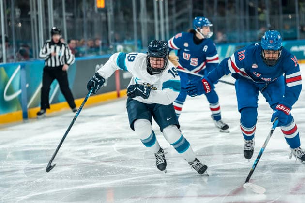 February 7, 2026, Milan, Lombardy, Italy: forward Ida Kuoppala 19 of Team Finland plays against Team USA in the Preliminary Round Group B at the Milano Ice Park In Rho in MILAN, Italy during the 2026 Milano Cortina Winter Olympics. Milan Italy - ZUMAa161 20260207_oly_a161_205 Copyright: xWalterxG.xArcex