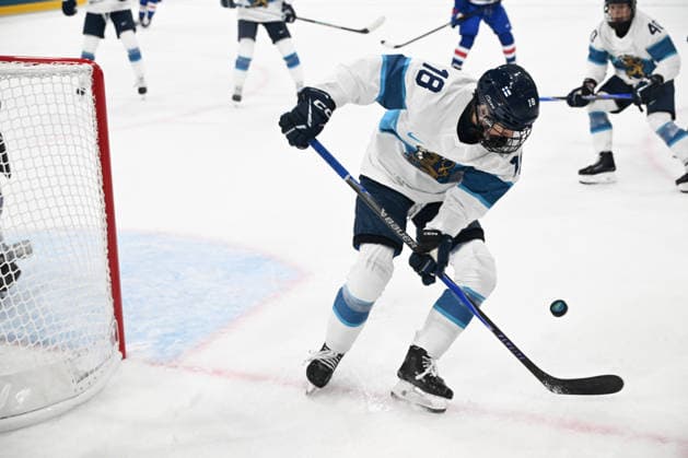 Ice hockey, Eishockey - Milano Cortina 2026 Winter Olympics: Day 1 Nylund Jenniina (FIN) participates in the Winter Olympic Games, Olympische Spiele, Olympia, OS at the Milano Rho Ice Hockey Arena in Milano, Italy, on February 7, 2026. Milano Italy  Copyright: xFedericoxManonix originalFilename:manoni-olympics260207_npQUw.jpg