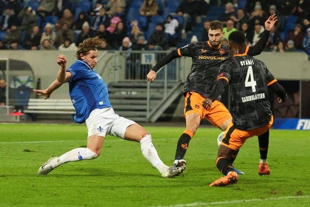 FBL-Germany 2.Bundesliga SV Darmstadt 98 - 1.FC Kaiserslautern Fynn Luca Lakenmacher (SV Darmstadt 98) scores the goal to 2:0, Atanas Chernev (1.FC Kaiserslautern), Maxwell Gyamfi (1.FC Kaiserslautern) during the 2.Bundesliga 2025-26 match between SV Darmstadt 98 and 1.FC Kaiserslautern at Merckstadion am Böllenfalltor on 7 February 2026 in Darmstadt, Germany (DFL DFB REGULATIONS PROHIBIT ANY USE OF PHOTOGRAPHS as IMAGE SEQUENCES and or QUASI-VIDEO)