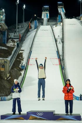 Winter Olympics in Milan Cortina 2026 Val di Fiemme 20260207. Gold medalist Anna Odine Strom from Norway (center), silver medalist Nika Prevc from Slovenia (left) and bronze medalist Nozomi Maruyama from Japan (right) during the medal ceremony for the women s Ski jumping, Skispringen, Ski, nordisch small hill (HS107) at the Winter Olympics in Milano Cortina 2026. Photo: Terje Pedersen NTB Val di Fiemme Norway EDITORIAL USE ONLY. RESTRICTED USE FOR BETTING COMPANIES Ref:_SPOZudetJWgZ3U.jpg *** Winter Olympics in Milan Cortina 2026 Val di Fiemme 20260207 Gold medalist Anna Odine Strom from Norway center , silver medalist Nika Prevc from Slovenia left and bronze medalist Nozomi Maruyama from Japan right during the medal ceremony for the women s ski jumping small hill HS107 at the Winter Olympics in Milano Cortina 2026 Photo Terje Pedersen NTB Val di Fiemme Norway EDITORIAL USE ONLY RESTRICTED USE FOR BETTING COMPANIES  Copyright: xTerjexPedersenx xNTBx