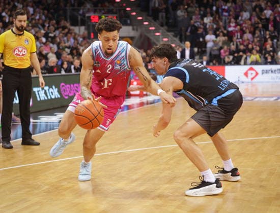 Alijah Comithier Telekom Baskets Bonn vs. Science City Jena 19. Speiltag - Saison 2025 26