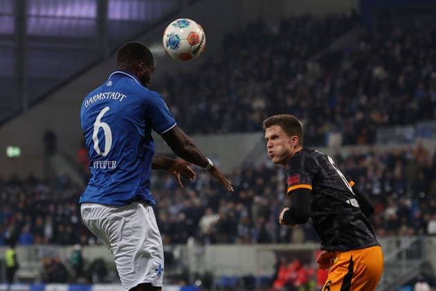 FBL-Germany 2.Bundesliga SV Darmstadt 98 - 1.FC Kaiserslautern Patric Pfeiffer (SV Darmstadt 98), Fabian Kunze (1.FC Kaiserslautern) battles for the Ball during the 2.Bundesliga 2025-26 match between SV Darmstadt 98 and 1.FC Kaiserslautern at Merckstadion am Böllenfalltor on 7 February 2026 in Darmstadt, Germany (DFL DFB REGULATIONS PROHIBIT ANY USE OF PHOTOGRAPHS as IMAGE SEQUENCES and or QUASI-VIDEO)