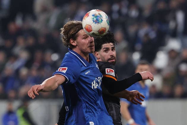 FBL-Germany 2.Bundesliga SV Darmstadt 98 - 1.FC Kaiserslautern Fynn Luca Lakenmacher (SV Darmstadt 98), Semih Sahin (1.FC Kaiserslautern) during the 2.Bundesliga 2025-26 match between SV Darmstadt 98 and 1.FC Kaiserslautern at Merckstadion am Böllenfalltor on 7 February 2026 in Darmstadt, Germany (DFL DFB REGULATIONS PROHIBIT ANY USE OF PHOTOGRAPHS as IMAGE SEQUENCES and or QUASI-VIDEO)