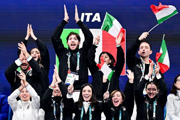 Italy Team, during Daniel GRASSL (ITA) Team Event - Men Single Skating Short Program, at the Olympic Winter games, Winterspiele,Spiele, Summer games Milano Cortina 2026, at Milano Ice Skating Arena, on February 7, 2026 in Milan, Italy. Noxthirdxpartyxsales  aflo_318847433