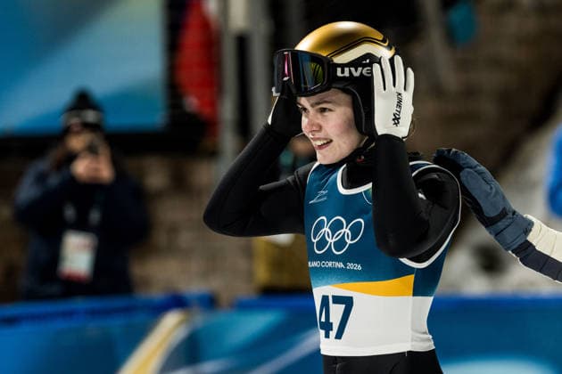 PREDAZZO, ITALY - FEBRUARY 7: Anna Odine Stroem (Norway) happy after winning Gold during the Ski jumping, Skispringen, Ski, nordisch Women s Normal Hill Individual at the Milano Cortina 2026 Olympics at Predazzo Ski Jumping Stadium on day 2 of the Milano Cortina 2026 Olympics on February 7, 2026 in Predazzo, Italy. Editorial use only. Trentino-Suedtirol Italy Copyright: xSteffiexWunderlx