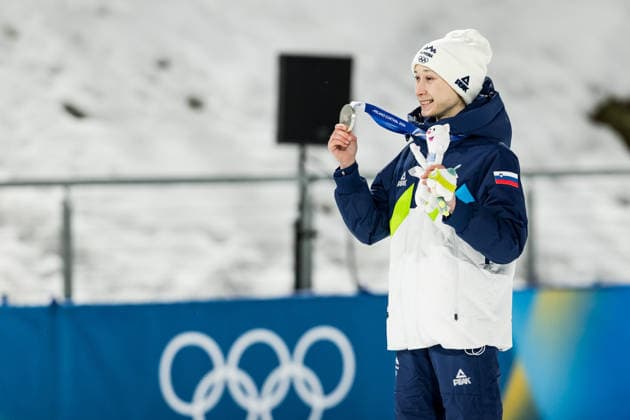 PREDAZZO, ITALY - FEBRUARY 7: Nika Prevc (Slowenia) with the Silver medal during the Ski jumping, Skispringen, Ski, nordisch Women s Normal Hill Individual at the Milano Cortina 2026 Olympics at Predazzo Ski Jumping Stadium on day 2 of the Milano Cortina 2026 Olympics on February 7, 2026 in Predazzo, Italy. Editorial use only. Trentino-Suedtirol Italy Copyright: xSteffiexWunderlx