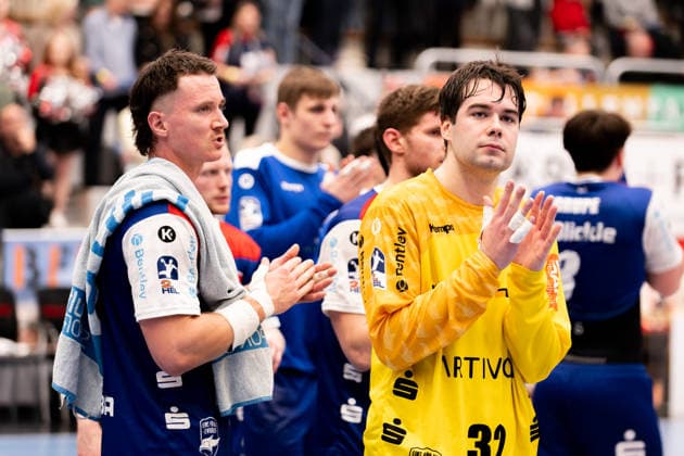 Die Enttaeuschung ist gross bei HBW Balingen Weilstetten, rechts Benedek Nagy (HBW Balingen Weilstetten, 32), und links Mex Raguse (HBW Balingen Weilstetten, 06), HBW Balingen Weilstetten vs. 1. VFL Potsdam, Handball, 2. Bundesliga, 18. Spieltag, Saison 2025 2026, 07.02.2026 Eibner-Pressefoto Andreas Ulmer HBW Balingen Weilstetten vs. 1. VFL Potsdam, Handball, 2. Bundesliga, 18. Spieltag, Saison 2025 2026, 07.02.2026 Balingen Copyright: xEibner-Pressefoto AndreasxUlmerx EP_AUR