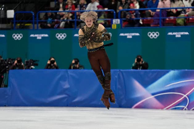 Ilia Malinin of United States performs his routine during the Men s Singles Figure skating, Eiskunstlauf Team Event at the Milano Figure Skating Arena in Milan, Italy on Saturday, February 7, 2026.  OLY20260230121 RichardxEllis