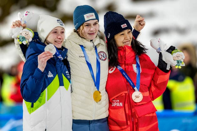 OLYMPICS - Winter Olympic Games, Olympische Spiele, Olympia, OS Milano Cortina 2026 VAL DI FIEMME,ITALY,07.FEB.26 - OLYMPICS, Ski jumping, Skispringen, Ski, nordisch - Winter Olympic Games Milano Cortina 2026, individual, normal hill, women. Image shows Nika Prevc (SLO), Anna Odine Stroem (NOR) and Nozomi Maruyama (JPN). Keywords: medal.  GEPAxpictures xMatthiasxTrinkl