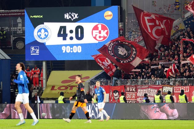 07.02.2026, xrekx, Fussball 2.Bundesliga, SV Darmstadt 98 - 1.FC Kaiserslautern v.l. Spielende Anzeigetafel, Videowall, Scoreboard, Info, Werbung Endstand 4:0 (DFL DFB REGULATIONS PROHIBIT ANY USE OF PHOTOGRAPHS as IMAGE SEQUENCES and or QUASI-VIDEO) Darmstadt