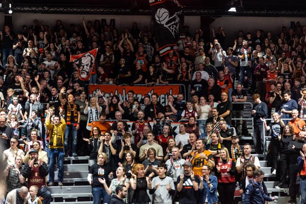 GER, easy-Credit Basketball-Bundesliga, Niners Chemnitz - Syntainics MBC. 07.02.2026, Messe, Chemnitz, GER, easy-Credit Basketball-Bundesliga, Niners Chemnitz - Syntainics MBC. Fans der Niners Chemnitz Foto Alexander Trienitz Chemnitz Messe Sachsen Deutschland