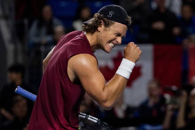 February 7, 2026, Vancouver, Bc, CANADA: Canada s Liam Draxl celebrates winning a point, as he and Cleeve Harper play Brazil s Orlando Luz and Rafael Matos during the second set of a Davis Cup Qualifiers tennis doubles match in Vancouver, on Saturday, Feb. 7, 2026. Canada News - February 7, 2026  - ZUMAc35_ 20260207_zaf_c35_184 Copyright: xEthanxCairnsx