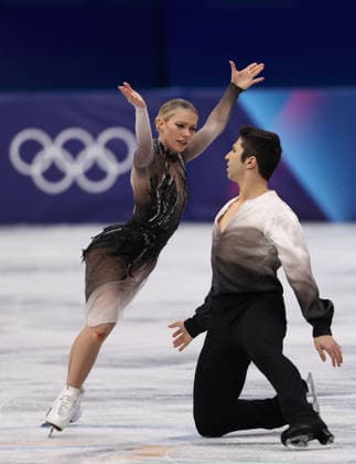 (260208) -- MILAN, Feb. 8, 2026 -- Marjorie Lajoie (L) Zachary Lagha of Canada perform during the free dance of ice dance skating for Figure skating, Eiskunstlauf team event at the Milan-Cortina 2026 Olympic Winter games, Winterspiele,Spiele, Summer games in Milan, Italy, Feb. 7, 2026. ) (MICO2026)ITALY-MILAN-OLYMPIC WINTER GAMES-FIGURE SKATING TEAM EVENT-ICE DANCE-FREE DANCE ChenxYichen 