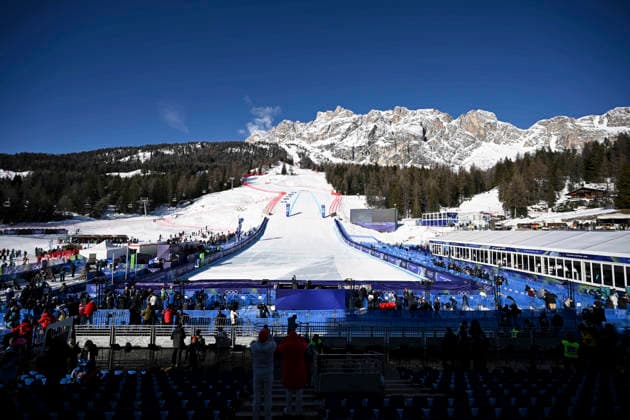 OLYMPICS - Winter Olympic Games, Olympische Spiele, Olympia, OS Milano Cortina 2026 CORTINA D AMPEZZO,ITALY,08.FEB.26 - OLYMPICS, ALPINE SKIING - Winter Olympic Games Milano Cortina 2026,, downhill, women. Image shows the finish area.  GEPAxpictures xAlexanderxSolc
