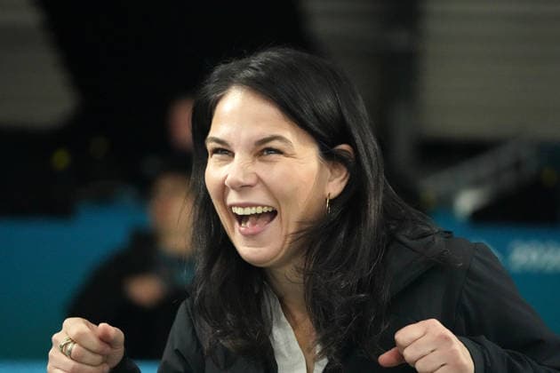 Milano Cortina, 2026 , Winter Olympic Games, Olympische Spiele, Olympia, OS Olympische Winter-Olympische spiele 2026 , Eishockey Frauen, Women s Preliminary Round Deutschland. Japan, Germany-Japan, Milano, Ice hockey, Eishockey Arena Rho Annalena Baerbock, Deutschland, Politikerin Photocopyright Gladys Chai von der Laage *** Milano Cortina, 2026 , Winter Olympic Games, Olympic Winter Olympic Games 2026 , Ice Hockey Women, Women s Preliminary Round Germany Japan, Germany Japan, Milano, Ice Hockey Arena Rho Annalena Baerbock, Germany, Politician Photocopyright Gladys Chai von der Laage