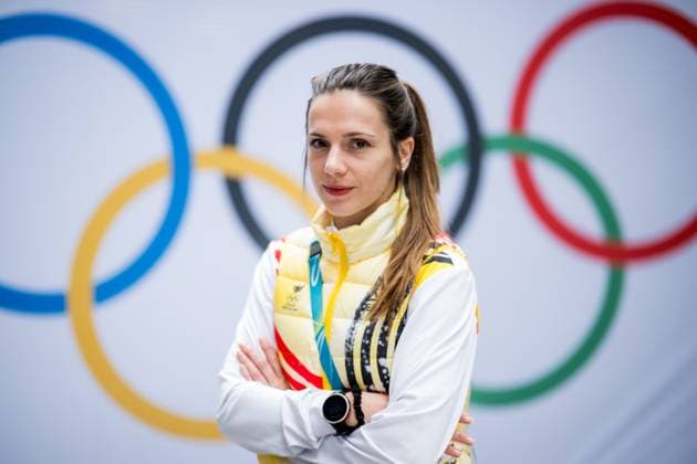 Belgian shorttrack skater Hanne Desmet pictured during a press conference, PK, Pressekonferenz at the Milano Cortina 2026 Olympic Winter games, Winterspiele,Spiele, Summer games on Sunday 08 February 2026 in Milan, Italy. The XXV Winter Olympics take place from 6 to 22 February 2026 in Italy. JASPERxJACOBS  x161928835x