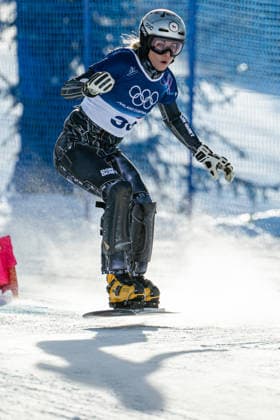 XXV Winter Olympic Games, Olympische Spiele, Olympia, OS Snowboarding - Women s Parallel Giant Slalom,Qualification, February 8, 2026, Livigno. Ester Ledecka from Czechia. (CTKxPhoto DavidxTanecek) CTKPhotoP2026020802274  CTKPhotoP2026020802274