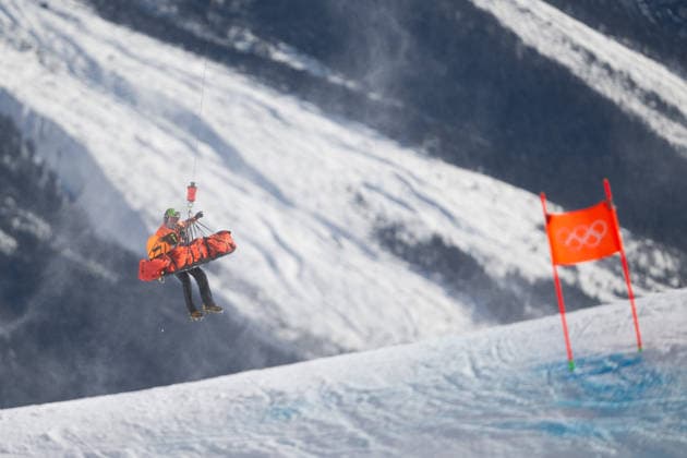 260208 Lindsey Vonn of USA is carried by helicopter during women s alpine skiing downhill during day 2 of the 2026 Winter Olympics on February 8, 2026 in Cortina. Photo: Joel Marklund BILDBYRAN kod JM JM0784 bbeng alpint alpine skiing Olympic Games, Olympische Spiele, Olympia, OS olympics winter olympics os ol olympiska spel vinter-os olympiske leker milano cortina 2026 milan cortina 2026 milano cortina 2026 olympic games milano cortina 2026 winter olympic games milano cortina-os milano cortina-ol vinter-ol störtlopp downhill dam skada *** 260208 Lindsey Vonn of USA is carried by helicopter during women s alpine skiing downhill during day 2 of the 2026 Winter Olympics on February 8, 2026 in Cortina Photo Joel Marklund BILDBYRAN code JM JM0784 bbeng alpine alpine skiing olympic games olympics winter olympics os ol olympic games winter os olympic games milano cortina 2026 milan cortina 2026 milano cortina 2026 olympic games milano cortina 2026 winter olympic games milano cortina os milano cortina ol winter ol downhill women s injury  Copyright: JOELxMARKLUND BB260208JM029