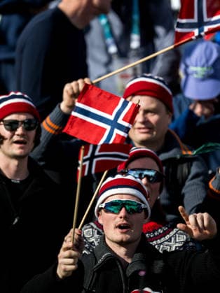 260208 Fans of Norway at the men s 20 km cross-country skiing skiathlon during day 2 of the 2026 Winter Olympics on February 8, 2026 in Val di Fiemme. Photo: Maxim Thore BILDBYRAN kod MT MT0964 skidor cross-country skiing langrenn Olympic Games, Olympische Spiele, Olympia, OS olympics winter olympics os ol olympiska spel vinter-os olympiske leker milano cortina 2026 milan cortina 2026 milano cortina 2026 olympic games milano cortina 2026 winter olympic games milano cortina-os milano cortina-ol vinter-ol 2 bbeng herr skiathlon norge publik *** 260208 Fans of Norway at the men s 20 km cross country skiing skiathlon during day 2 of the 2026 Winter Olympics on February 8, 2026 in Val di Fiemme Photo Maxim Thore BILDBYRAN kod MT MT0964 skidor cross country skiing langrenn olympic games olympics winter olympics os ol olympiska spel vinter os olympiske leker milano cortina 2026 milan cortina 2026 milano cortina 2026 olympic games milano cortina 2026 winter olympic games milano cortina os milano cortina ol vinter ol 2 bbeng herr skiathlon norge publik  Copyright: MAXIMxTHORE BB260208MT050