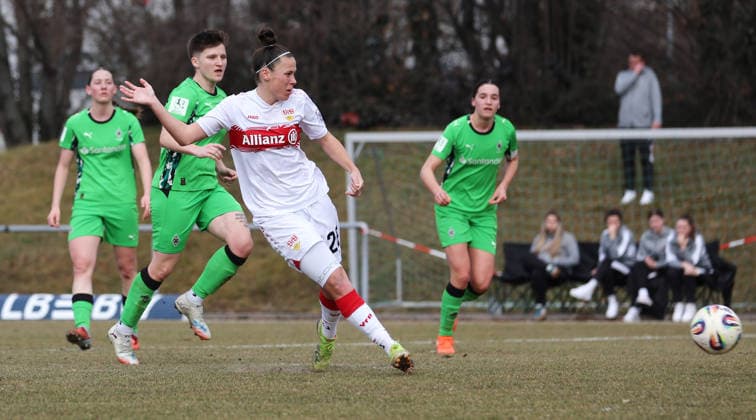 0802.2026, Deutschland, Stuttgart, Fußball 2. Bundesliga, VfB Stuttgart vs. Borussia Mönchengladbach, Tor durch Torschützin Nicole Billa (VfB II, vorn)