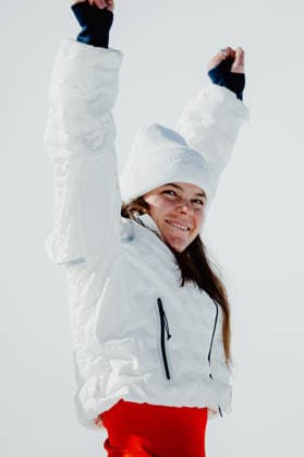 OLYMPICS - Winter Olympic Games, Olympische Spiele, Olympia, OS Milano Cortina 2026 CORTINA D AMPEZZO,ITALY,08.FEB.26 - OLYMPICS, ALPINE SKIING - Winter Olympic Games Milano Cortina 2026,, downhill, women. Image shows the rejoicing of Breezy Johnson (USA).  GEPAxpictures xAlexanderxSolc