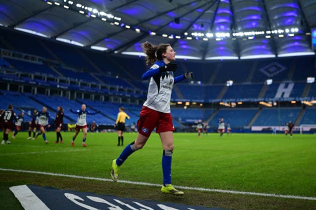 Fußball I Frauen I Saison 2025-2026 I Bundesliga I 17. Spieltag I Hamburger SV - RB Leipzig I 08.02.2026 Jubel, Begeisterung, Enthusiasmus, Euphorie, Freude, Glücksgefühl, Heiterkeit bei: Lotta Wrede (32, Hamburger SV) Hamburg Volkspark, Volksparkstadion, Stadion, Volkspark-Stadion Hamburg Deutschland Copyright: xLobeca FelixxSchlikisx