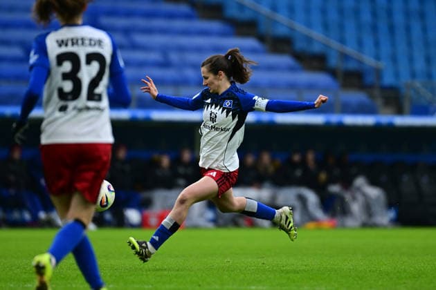 Fußball I Frauen I Saison 2025-2026 I Bundesliga I 17. Spieltag I Hamburger SV - RB Leipzig I 08.02.2026 Pauline Annette Machtens (28, Hamburger SV) Hamburg Volkspark, Volksparkstadion, Stadion, Volkspark-Stadion Hamburg Deutschland Copyright: xLobeca FelixxSchlikisx