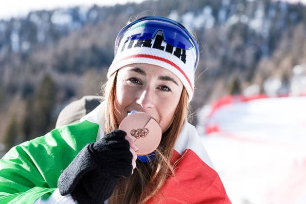 Sofia Goggia (ITA), 3rd place, bronze medal, showing the medal at the end of the Olympic Winter games, Winterspiele,Spiele, Summer games Milano-Cortina 2026, Alpine Skiing Women s Downhill on February 08, 2026 at Tofane Alpine Skiing Centre in Cortina d Ampezzo, Italy  Copyright: xLucianoxMariaxBisi IPAxSportx xipa-agency.netx xx IPA_71127157 IPA_Agency_IPA71127157