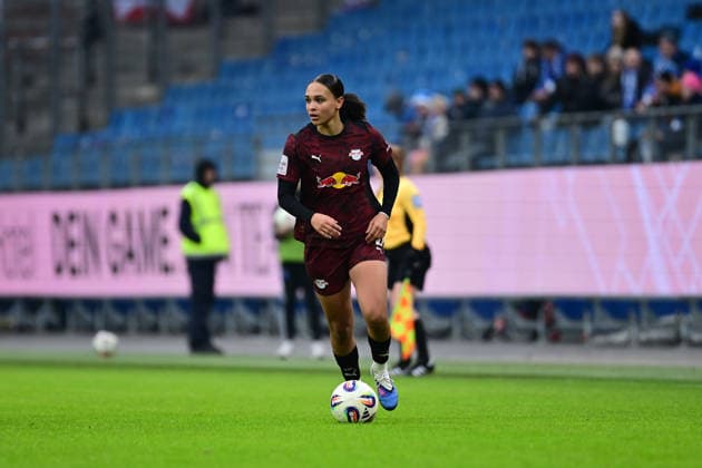 Fußball I Frauen I Saison 2025-2026 I Bundesliga I 17. Spieltag I Hamburger SV - RB Leipzig I 08.02.2026 Lisa Baum (11, RB Leipzig) Hamburg Volkspark, Volksparkstadion, Stadion, Volkspark-Stadion Hamburg Deutschland Copyright: xLobeca FelixxSchlikisx