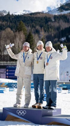 OLYMPICS - Winter Olympic Games, Olympische Spiele, Olympia, OS Milano Cortina 2026 VAL DI FIEMME,ITALY,08.FEB.26 - OLYMPICS, CROSS COUNTRY SKIING - Winter Olympic Games Milano Cortina 2026, 10km, 10km Skiathlon, men. Image shows the podium: Mathis Desloges (FRA), Johannes Hoesflot Klaebo and Martin Loewstroem Nyenget (NOR).  GEPAxpictures xOliverxLerch