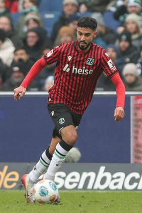 08.02.2026, xtgx, Fussball 2. Bundesliga, Hannover 96 - Holstein Kiel emspor, v.l. Elias Saad (Hannover, 24) Freisteller, Einzelbild, Ganzkoerper, single frame (DFL DFB REGULATIONS PROHIBIT ANY USE OF PHOTOGRAPHS as IMAGE SEQUENCES and or QUASI-VIDEO) Hannover