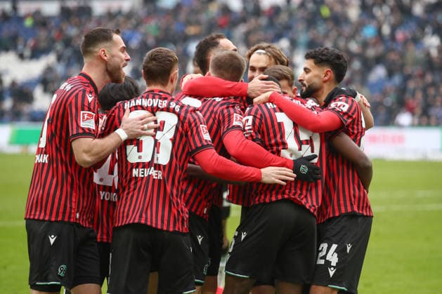 08.02.2026, xtgx, Fussball 2. Bundesliga, Hannover 96 - Holstein Kiel emspor, v.l. Benjamin Källman (Hannover, 9) Jubel, Torjubel, jubelt ueber das Tor, celebrate the goal, celebration (DFL DFB REGULATIONS PROHIBIT ANY USE OF PHOTOGRAPHS as IMAGE SEQUENCES and or QUASI-VIDEO) Hannover