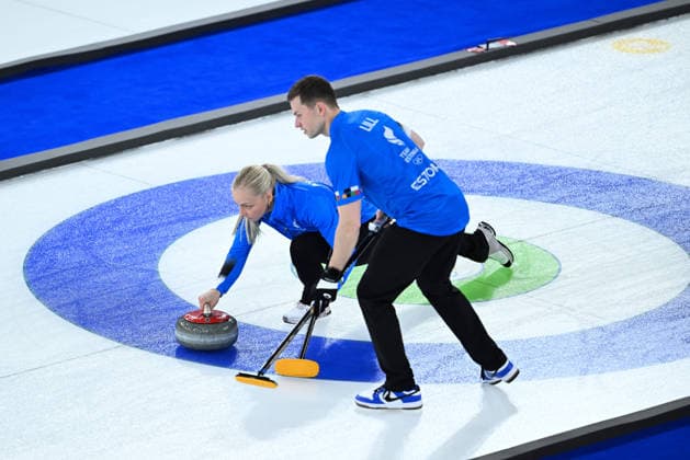(260208) -- CORTINA D AMPEZZO, Feb. 8, 2026 -- Marie Kaldvee (L) Harri Lill of Estonia compete against Kim Seon-yeong Jeong Yeong-seok of South Korea during the curling mixed doubles round robin session 10 match of the 2026 Milan-Cortina Winter Olympics in Cortina D Ampezzo, Italy, Feb. 8, 2026. ) (MICO2026)ITALY-CORTINA D AMPEZZO-OLYMPIC Winter games, Winterspiele,Spiele, Summer games CURLING-MIXED DOUBLES-ROUND ROBIN LianxYi 