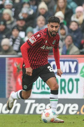 08.02.2026, xtgx, Fussball 2. Bundesliga, Hannover 96 - Holstein Kiel emspor, v.l. Elias Saad (Hannover, 24) Freisteller, Einzelbild, Ganzkoerper, single frame (DFL DFB REGULATIONS PROHIBIT ANY USE OF PHOTOGRAPHS as IMAGE SEQUENCES and or QUASI-VIDEO) Hannover