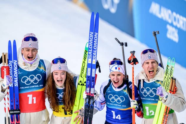 260208 Eric Perrot, Lou Jeanmonnot, Julia Simon and Quentin Fillon Maillet of France celebrate after competing in biathlon mixed relay during day 2 of the 2026 Winter Olympics on February 8, 2026 in Anterselva. Photo: Mathias Bergeld BILDBYRAN kod MB MB1316 skidskytte biathlon skiskyting Olympic Games, Olympische Spiele, Olympia, OS olympics winter olympics os ol olympiska spel vinter-os olympiske leker milano cortina 2026 milan cortina 2026 milano cortina 2026 olympic games milano cortina 2026 winter olympic games milano cortina-os milano cortina-ol vinter-ol 2 bbeng mixed relay stafett mixedstafett frankrike jubel *** 260208 Eric Perrot, Lou Jeanmonnot, Julia Simon and Quentin Fillon Maillet of France celebrate after competing in biathlon mixed relay during day 2 of the 2026 Winter Olympics on February 8, 2026 in Anterselva Photo Mathias Bergeld BILDBYRAN code MB MB1316 biathlon biathlon biathlon olympic games olympics olympics winter olympics os ol olympic games winter os olympic games milano cortina 2026 milan cortina 2026 milano cortina 2026 olympic games milano cortina 2026 winter olympic games milano cortina os milano cortina ol winter ol 2 bbeng mixed relay relay mixed relay france cheering  Copyright: MATHIASxBERGELD BB260208MB041