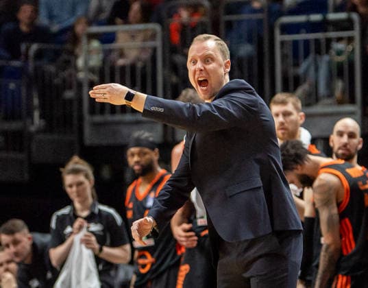 Basketball, Herren, Saison 2025 2026, easyCredit BBL (19. Spieltag), Alba Berlin - RASTA Vechta, Trainer Christian Held (Vechta), 08.02.2026, Copyright: xSebastianxRäppold MatthiasxKochx