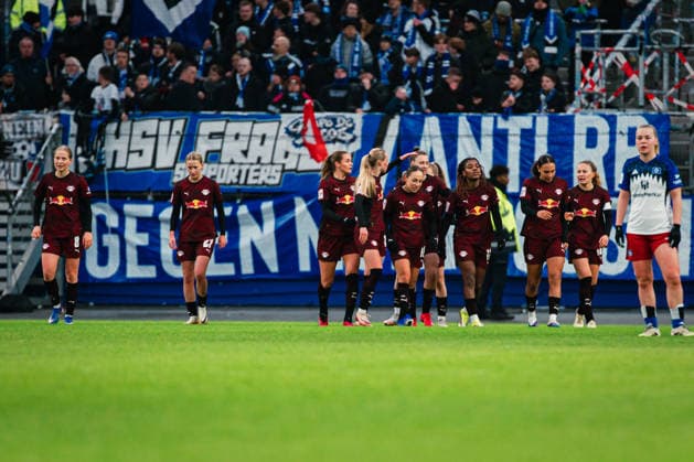 Google Pixel Frauen-Bundesliga: Hamburger SV vs. RB Leipzig, 08.02.2026 TOR, JUBEL durch Delice Boboy (RasenBallsport Leipzig, 17) zum 1:3; Fußball, Google Pixel Frauen-Bundesliga, 17. Spieltag: Hamburger SV vs. RB Leipzig am 08.02.2026 im Volksparkstadion, Hamburg DFB REGULATIONS PROHIBIT ANY USE OF PHOTOGRAPHS AS IMAGE SEQUENCES AND OR QUASI-VIDEO. Copyright: xBEAUTIFULxSPORTS Tonhäuserx