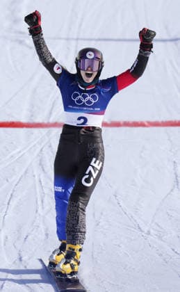Milan Cortina Olympics: Snowboarding Zuzana Maderova of Czech Republic wins the snowboarding women s parallel giant slalom gold at the Milan Cortina Olympics at Livigno Snow Park in Livigno, Italy, on Feb. 8, 2026.  A14AA0005256828P