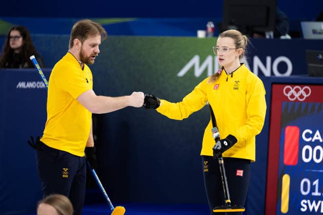 260208 Rasmus Wrana and Isabella Wrana of Sweden competes in a round robin mixed doubles curling match between Canada and Sweden during day 2 of the 2026 Winter Olympics on February 8, 2026 in Cortina. Photo: Jon Olav Nesvold BILDBYRAN COP 217 JE0112 curling Olympic Games, Olympische Spiele, Olympia, OS olympics winter olympics os ol olympiska spel vinter-os olympiske leker milano cortina 2026 milan cortina 2026 milano cortina 2026 olympic games milano cortina 2026 winter olympic games milano cortina-os milano cortina-ol vinter-ol 2 bbeng *** 260208 Rasmus Wrana and Isabella Wrana of Sweden competes in a round robin mixed doubles curling match between Canada and Sweden during day 2 of the 2026 Winter Olympics on February 8, 2026 in Cortina Photo Jon Olav Nesvold BILDBYRAN COP 217 JE0112 curling olympic games olympics winter olympics os ol olympiska spel vinter os olympiske leker milano cortina 2026 milan cortina 2026 milano cortina 2026 olympic games milano cortina 2026 winter olympic games milano cortina os milano cortina ol vinter ol 2 bbeng  Copyright: JONxOLAVxNESVOLD BB260208JE041