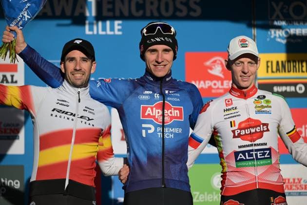 L-R, second Spanish Felipe Orts Lloret, winner Belgian Niels Vandeputte and third Belgian Michael Vanthourenhout celebrate on the podium of the men s elite race of the Krawatencross cyclocross in Lille, the seventh stage (out of 8) in the X2O Badkamers Trofee competition, on Sunday 08 February 2026. DAVIDxPINTENS  x161965048x