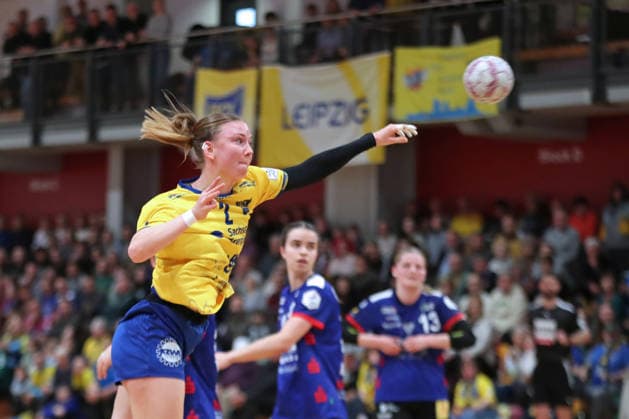 Handball, 2. Alsco HBF: HC Leipzig - Rostocker HC; 08.02.2026 Pauline Uhlmann (2, HC Leipzig) wirft. 2. Alsco Handball Bundesliga Frauen, HBF, Saison 2025 2026, 17. Spieltag: HC Leipzig vs. Rostocker HC am 08.02.2026 in der Sporthalle Brüderstraße Leipzig. Copyright: xBEAUTIFULxSPORTS JanxKaeferx