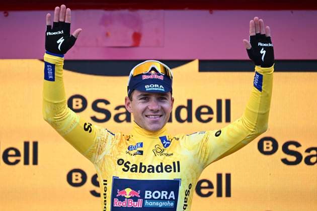 Tour of Valencia 2026 Stage 5 VALENCIA, SPAIN - FEBRUARY 08 : Evenepoel Remco (BEL) of Red Bull BORA Hansgrohe pictured with the yellow jersey during the podium ceremony of stage 5 of the 77th edition of Volta a la Comunitat Valenciana an UCI ProSeries 2.Pro cycling road race stage for Men Elite of 93.8 km with start in Betera and finish in Valencia on February 8, 2026 in Valencia, Spain, 08 02 2026 Valencia Spain  Copyright: xVincentxKalutx