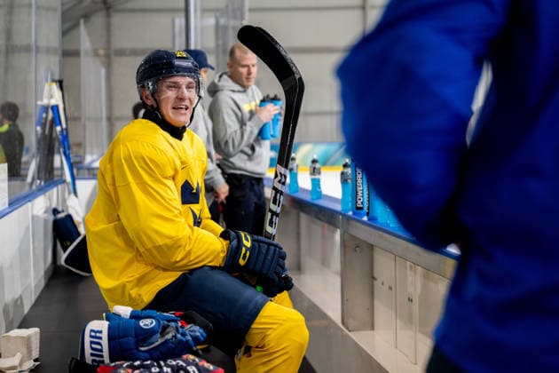 260208 Gustav Forsling of Sweden at an Ice hockey, Eishockey practice session during day 2 of the 2026 Winter Olympics on February 8, 2026 in Milan. Photo: Carl Sandin BILDBYRAN kod CS CS0858 ishockey ice hockey Olympic Games, Olympische Spiele, Olympia, OS olympics winter olympics os ol olympiska spel vinter-os olympiske leker milano cortina 2026 milan cortina 2026 milano cortina 2026 olympic games milano cortina 2026 winter olympic games milano cortina-os milano cortina-ol vinter-ol 2 bbeng sverige *** 260208 Gustav Forsling of Sweden at an ice hockey practice session during day 2 of the 2026 Winter Olympics on February 8, 2026 in Milan Photo Carl Sandin BILDBYRAN code CS CS0858 ice hockey ice hockey olympic games olympics winter olympics os ol olympiska spel vinter os olympiske leker milano cortina 2026 milan cortina 2026 milano cortina 2026 olympic games milano cortina 2026 winter olympic games milano cortina os milano cortina ol vinter ol 2 bbeng sverige  Copyright: CARLxSANDIN BB260208CS078