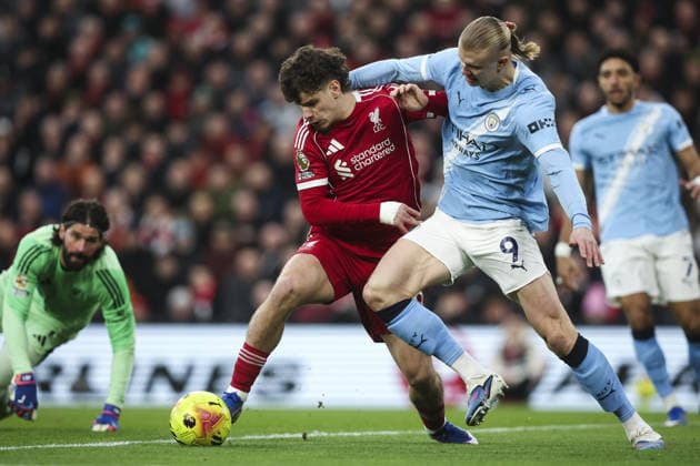 Liverpool v Manchester City, FA Premier League 08.02.26 Liverpool v Manchester City, FA Premier League Bradley Ormesher The Times Alisson Becker of Liverpool saves from Erling Haaland of Manchester City challanged by Milos Kerkez of Liverpool  Copyright: xBradleyxOrmesherx NINTCHDBPICT001057448019