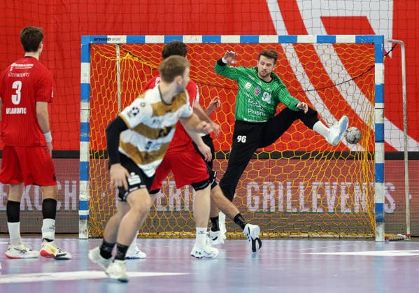 08.02.2026, Deutschland, Bietigheim Handball SG BBM Bietigheim vs. HC Elbflorenz 2006, Torwart Jan Hrdlicka (BBM)