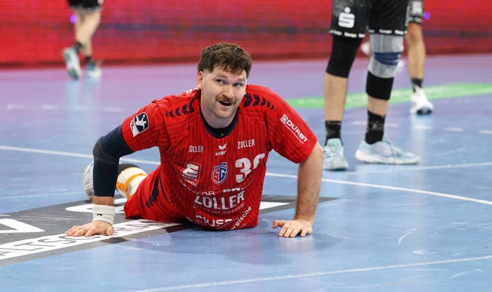 08.02.2026, Deutschland, Bietigheim Handball SG BBM Bietigheim vs. HC Elbflorenz 2006, Jonathan Fischer (BBM) enttäuscht