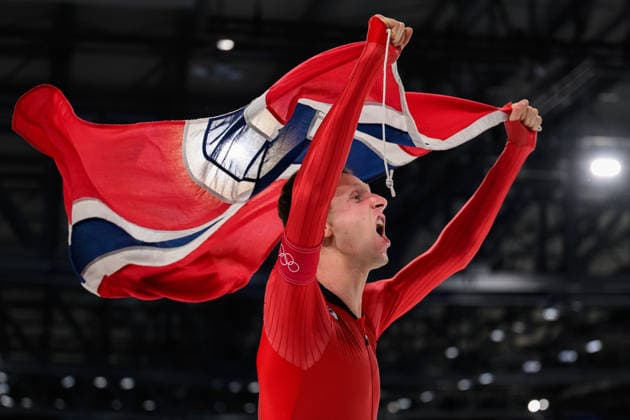 260208 Sander Eitrem of Norway celebrates after winning the men s 5000 meter Speed skating, Eisschnelllauf during day 2 of the 2026 Winter Olympics on February 8, 2026 in Milan. Photo: Emma Wallskog BILDBYRAN kod EW EW0623 skridskor speed skating Olympic Games, Olympische Spiele, Olympia, OS olympics winter olympics os ol olympiska spel vinter-os olympiske leker milano cortina 2026 milan cortina 2026 milano cortina 2026 olympic games milano cortina 2026 winter olympic games milano cortina-os milano cortina-ol vinter-ol 2 bbeng norge jubel *** 260208 Sander Eitrem of Norway celebrates after winning the men s 5000 meter speed skating during day 2 of the 2026 Winter Olympics on February 8, 2026 in Milan Photo Emma Wallskog BILDBYRAN code EW EW0623 skates speed skating olympic games olympics winter olympics os ol olympic games winter os olympic games milano cortina 2026 milan cortina 2026 milano cortina 2026 olympic games milano cortina 2026 winter olympic games milano cortina os milano cortina ol winter ol 2 bbeng norway jubel  Copyright: EMMAxWALLSKOG BB260208EW068