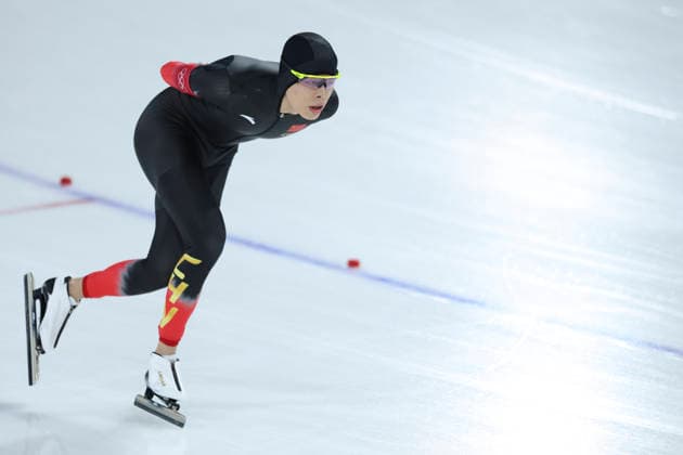 (260208) -- MILAN, Feb. 8, 2026 -- Liu Hanbin of China competes during the Speed skating, Eisschnelllauf men s 5000m match at the Milan-Cortina 2026 Olympic Winter games, Winterspiele,Spiele, Summer games in Milan, Italy, Feb. 8, 2026. ) (MICO2026)ITALY-MILAN-OLYMPIC WINTER GAMES-SPEED SKATING-MEN S 5000M LixJing 