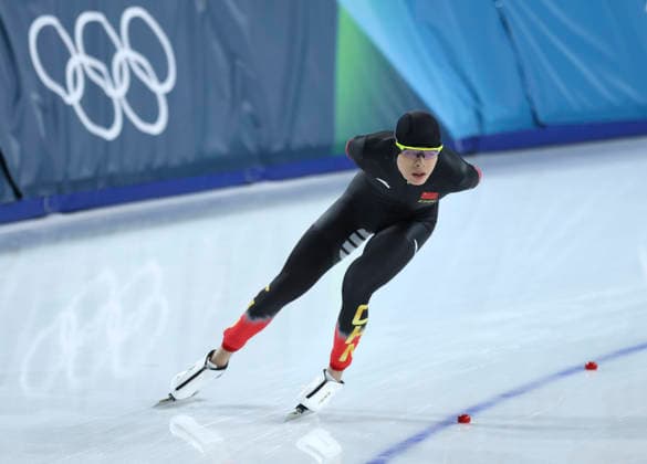 (260208) -- MILAN, Feb. 8, 2026 -- Liu Hanbin of China competes during the Speed skating, Eisschnelllauf men s 5000m match at the Milan-Cortina 2026 Olympic Winter games, Winterspiele,Spiele, Summer games in Milan, Italy, Feb. 8, 2026. ) (MICO2026)ITALY-MILAN-OLYMPIC WINTER GAMES-SPEED SKATING-MEN S 5000M LixJing 